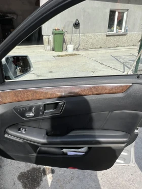 Mercedes-Benz E 500, снимка 9