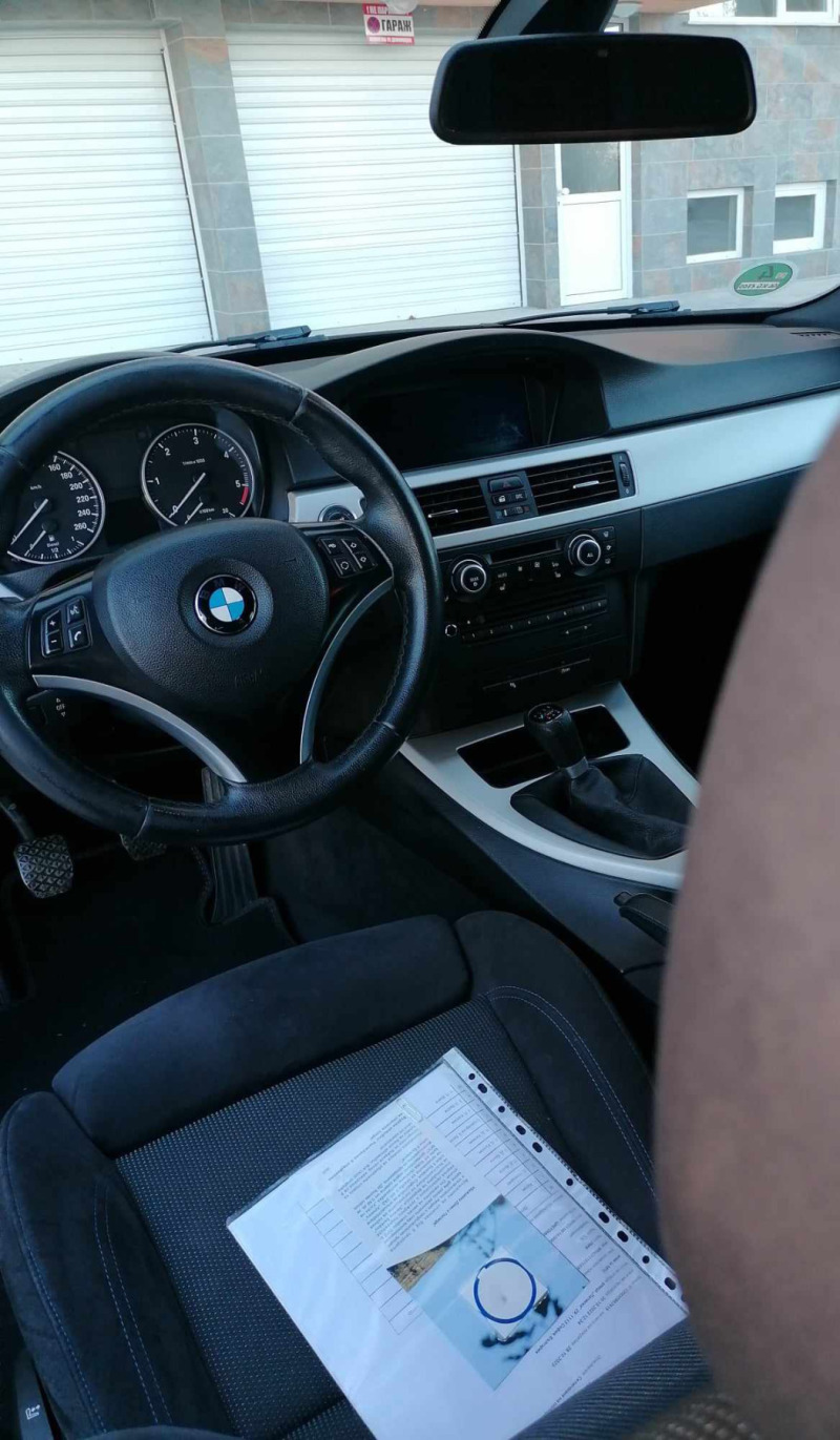 BMW 320 E91, снимка 3 - Автомобили и джипове - 45082131