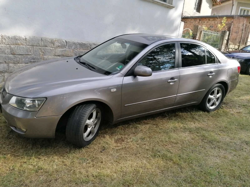 Hyundai Sonata 2.0, снимка 2 - Автомобили и джипове - 49028004