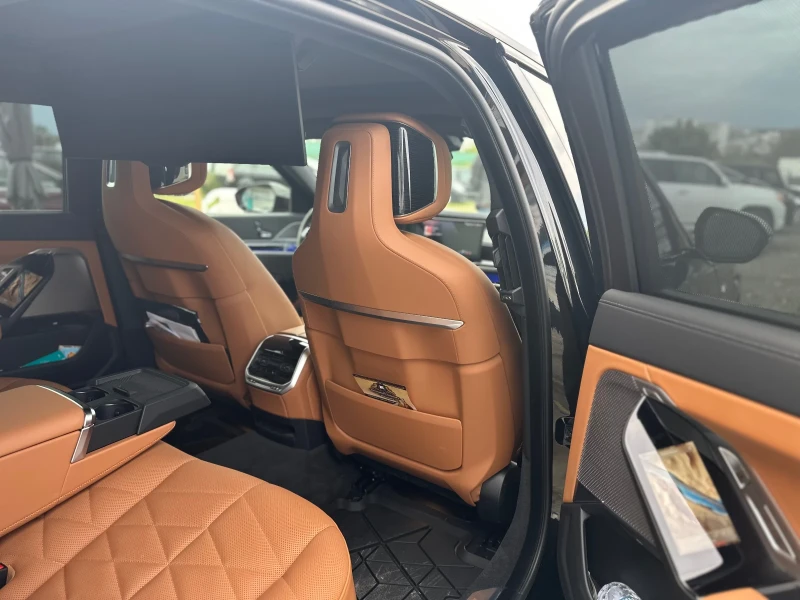 BMW 740 Mild Hybrid xDrive !Гаранционна! MPack, снимка 10 - Автомобили и джипове - 51923590