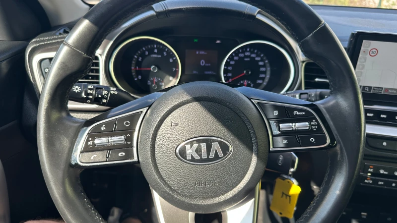 Kia Ceed SW 1.0 T-GDI Dynamic Line, снимка 15 - Автомобили и джипове - 50797378