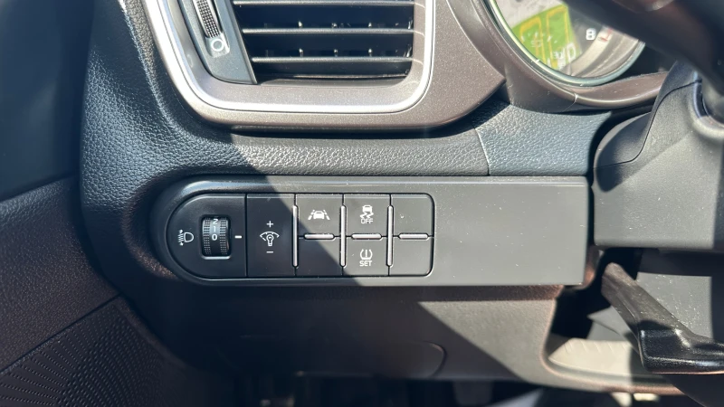 Kia Ceed SW 1.0 T-GDI Dynamic Line, снимка 16 - Автомобили и джипове - 50797378