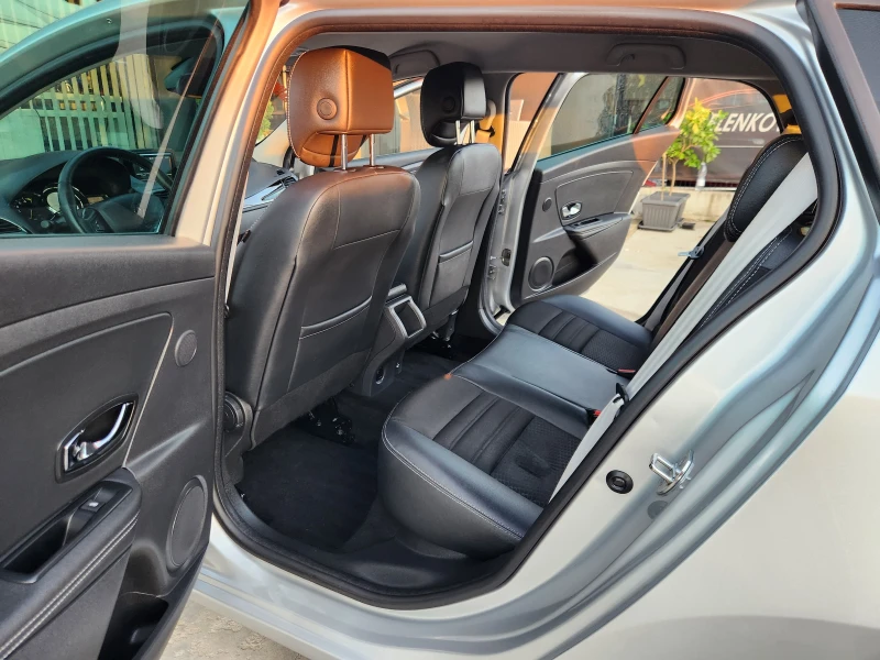 Renault Megane 1.2tce-130к.с EURO 6-АВТОМАТИК-НАВИГАЦИЯ-ШВЕЙЦАРИЯ, снимка 15 - Автомобили и джипове - 50911881