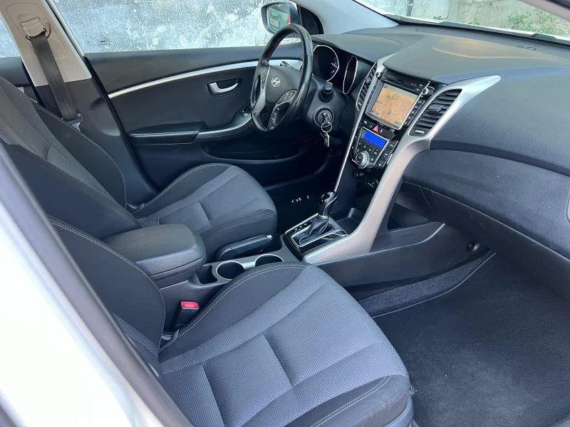 Hyundai I30 1, 6 D, снимка 9 - Автомобили и джипове - 51055031