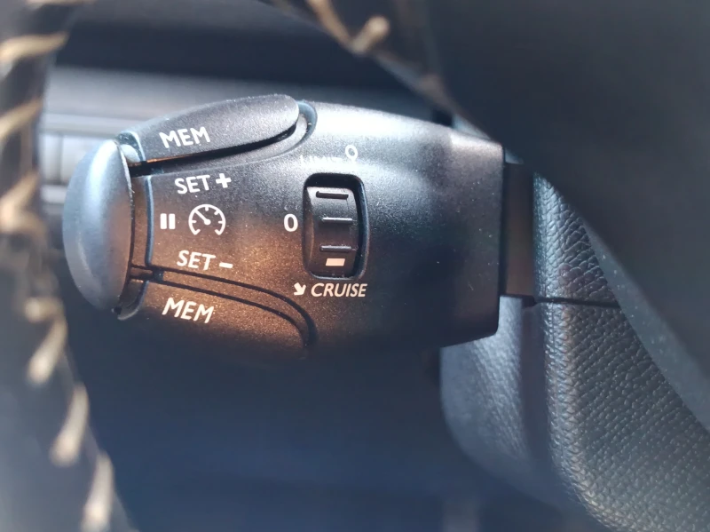 Peugeot 308 NEW ACTIVE, снимка 10 - Автомобили и джипове - 51275051