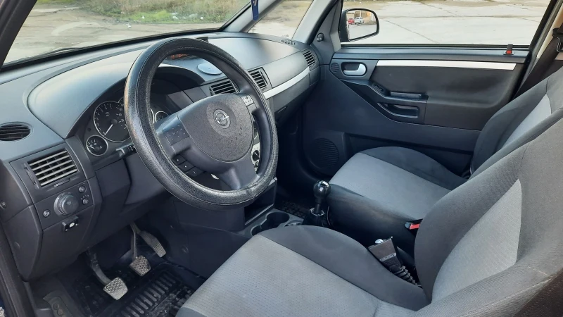 Opel Meriva 1.6i+ gas, снимка 10 - Автомобили и джипове - 52740314