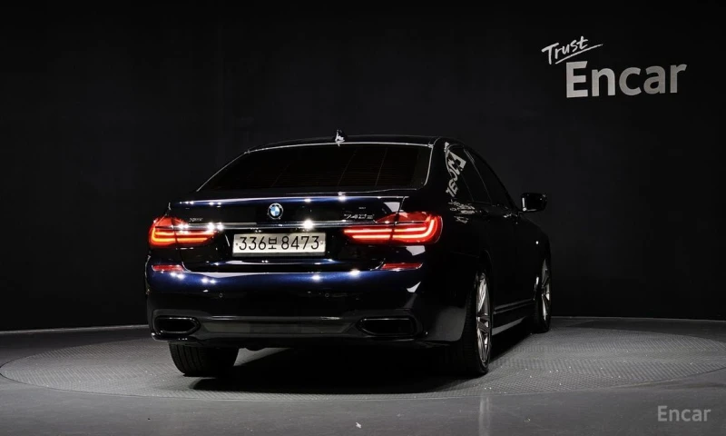 BMW 740, снимка 4 - Автомобили и джипове - 52892447