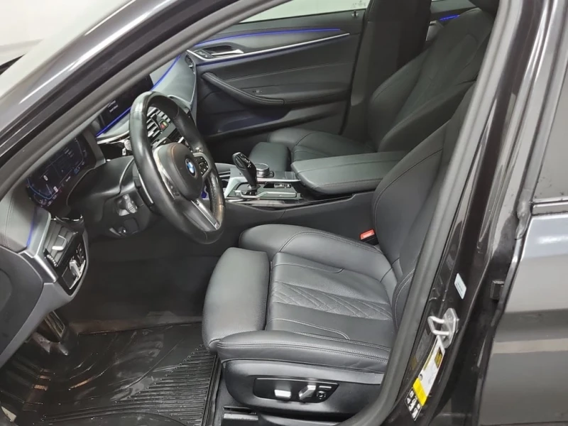 BMW 530 * 530I XDRIVE * CARFAX * ЦЕНА ДО БГ, снимка 9 - Автомобили и джипове - 53018631