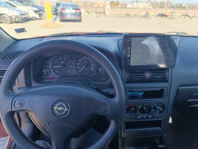 Opel Astra, снимка 10 - Автомобили и джипове - 53110399