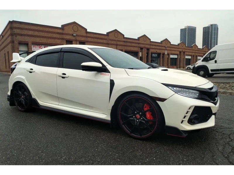 Honda Civic Manual  CARFAX, снимка 2 - Автомобили и джипове - 53180970