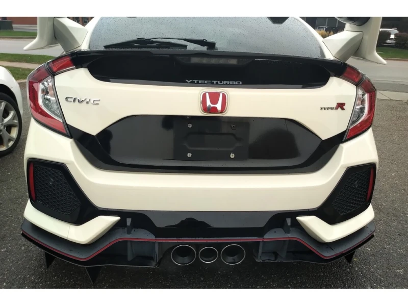 Honda Civic Manual  CARFAX, снимка 6 - Автомобили и джипове - 53180970