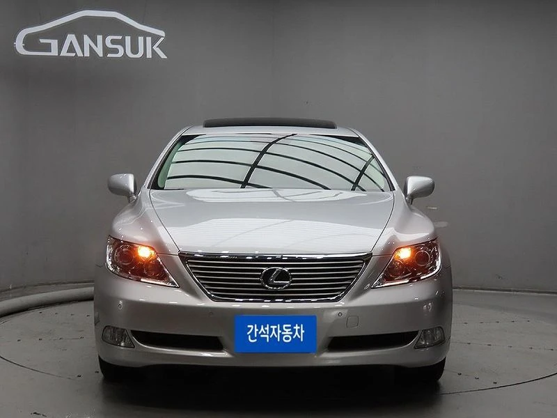 Lexus LS 4.6 1UR Automatic, снимка 3 - Автомобили и джипове - 55825513