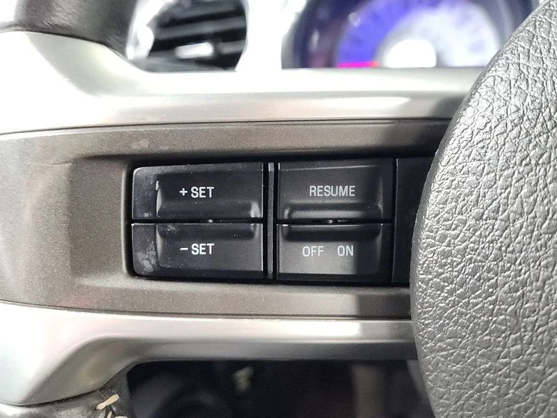 Ford Mustang 3.7 K Automatic, снимка 17 - Автомобили и джипове - 55977747