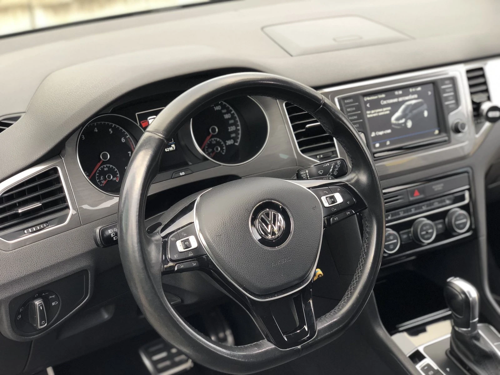 VW Sportsvan ALLSTAR - изображение 9