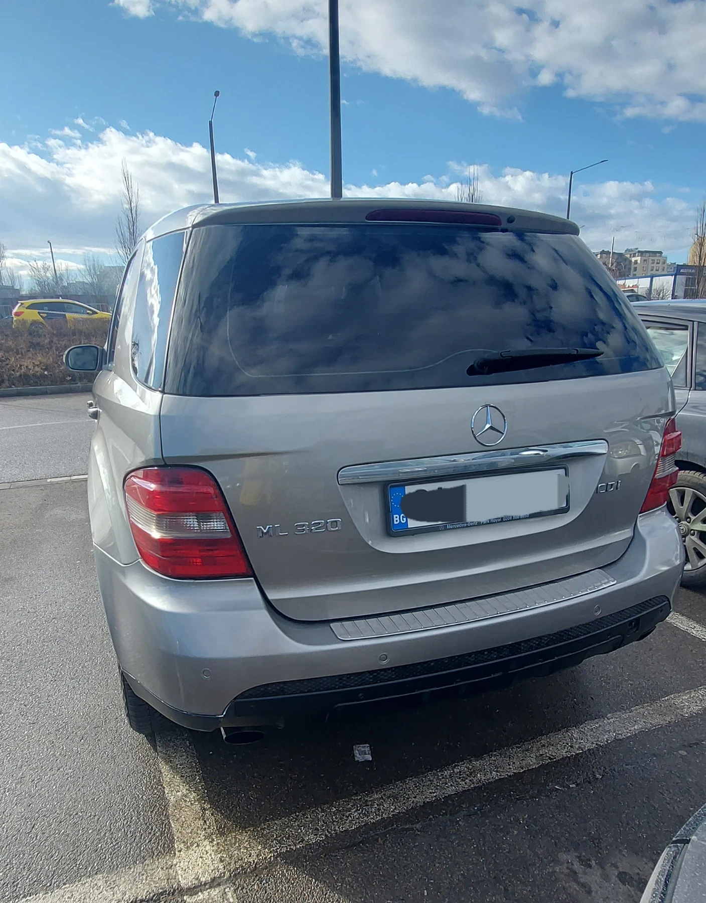 Mercedes-Benz 320  - изображение 2