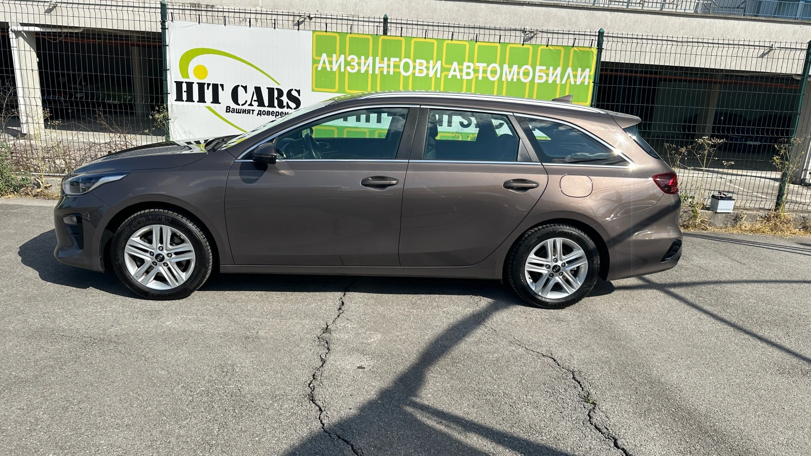 Kia Ceed SW 1.0 T-GDI Dynamic Line - изображение 4