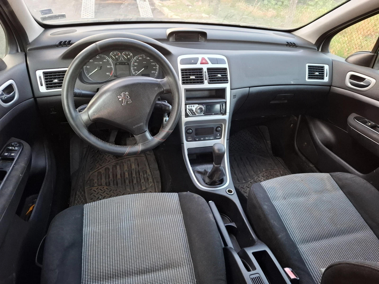 Peugeot 307 1.6 hdi  - изображение 7