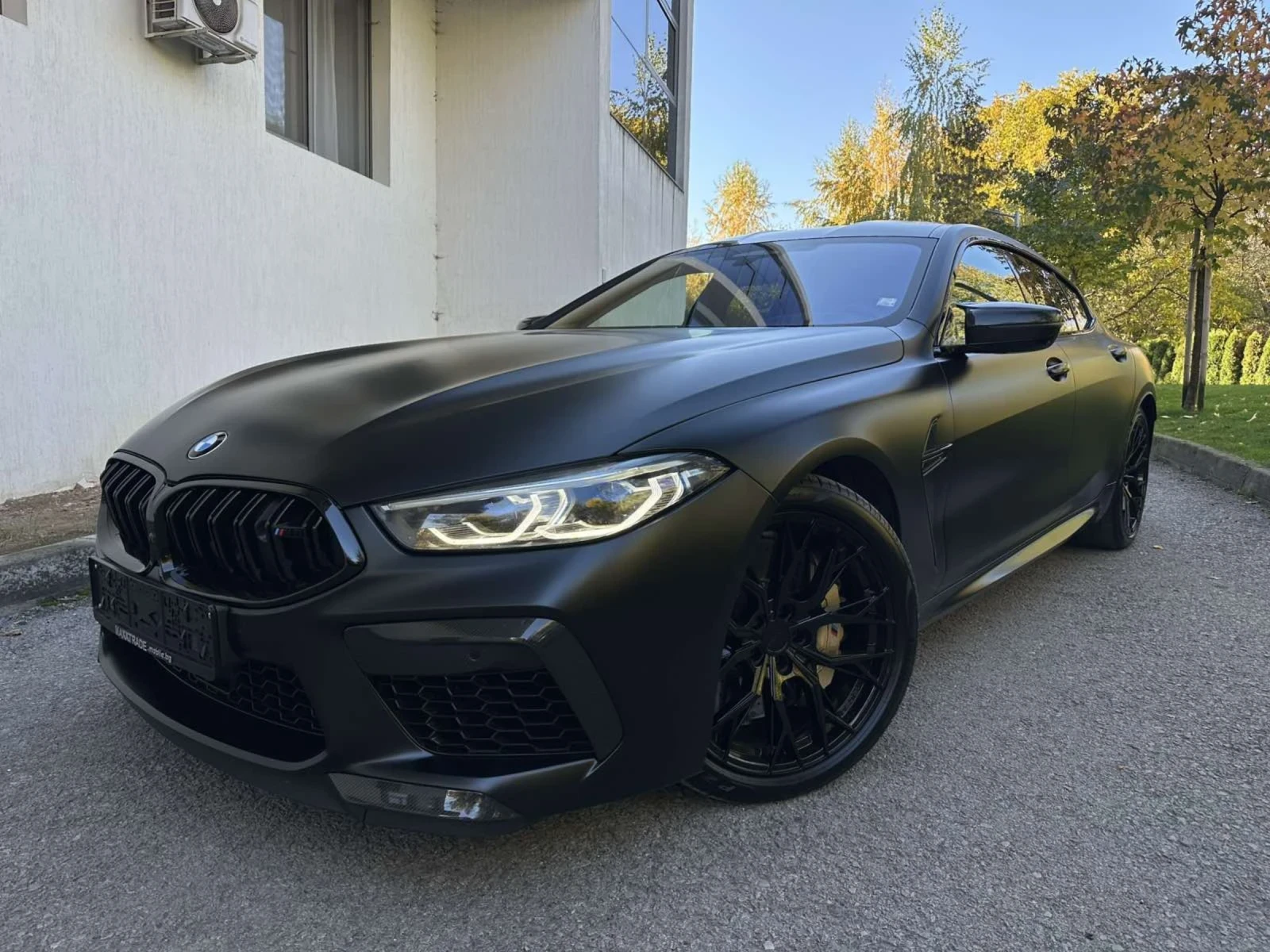 BMW M8 COMPETITION / ГАРАНЦИЯ 2027 / КЕРАМИКА  - изображение 3