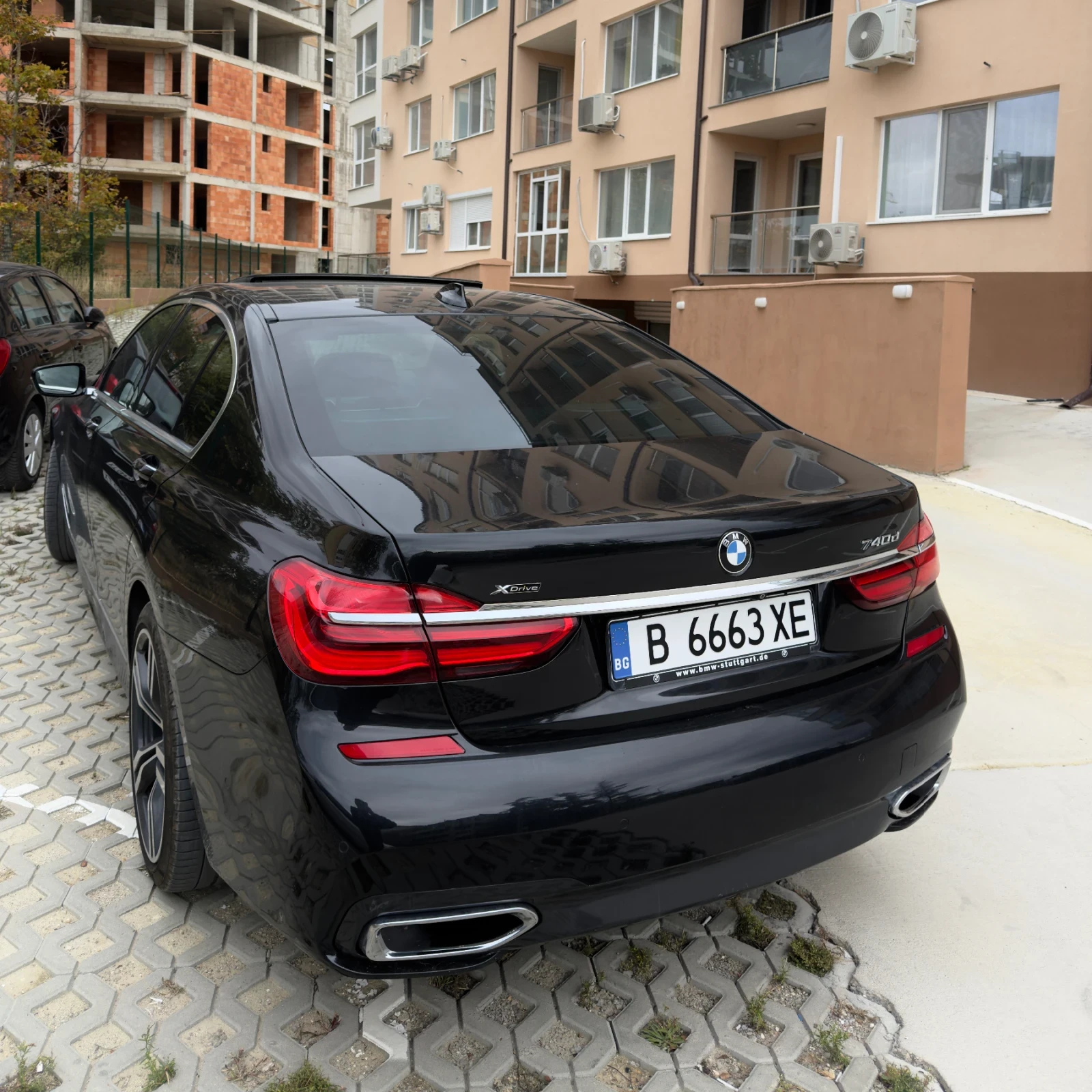 BMW 740 xDrive* *   * *  | Mobile.bg   6