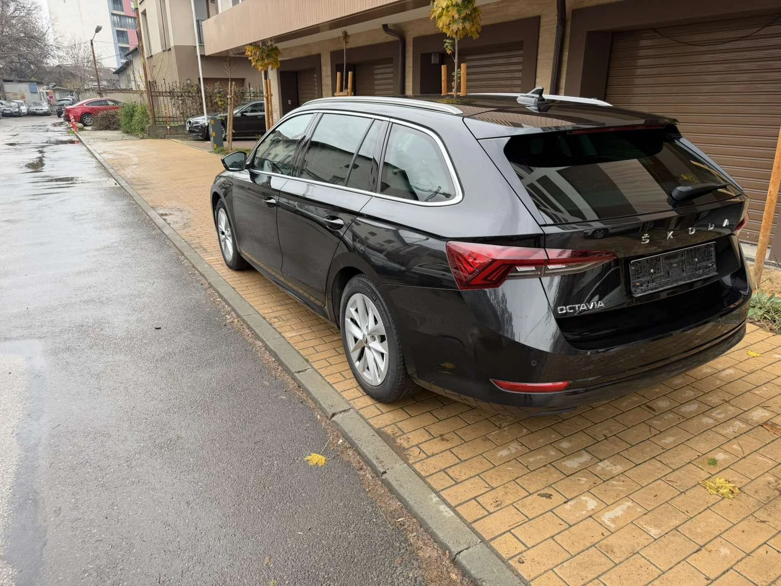 Skoda Octavia Style 2.0 diesel 150 к.с. DSG - изображение 3