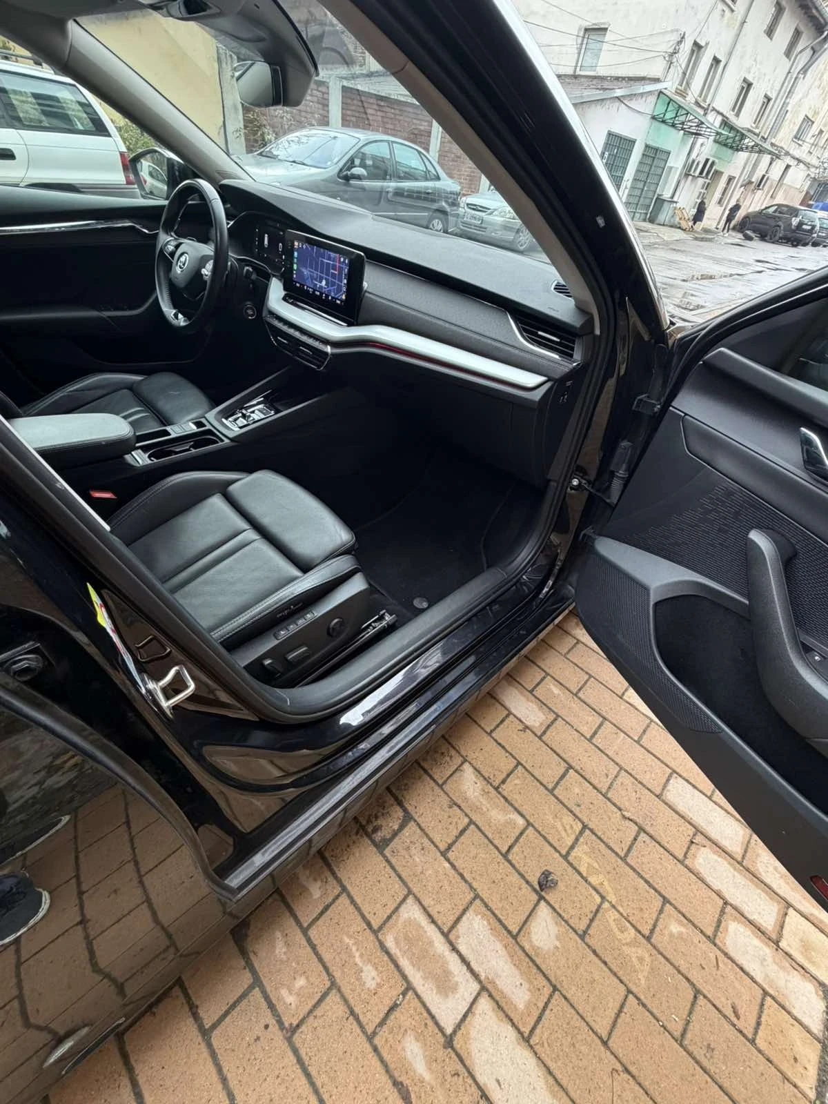 Skoda Octavia Style 2.0 diesel 150 к.с. DSG - изображение 9