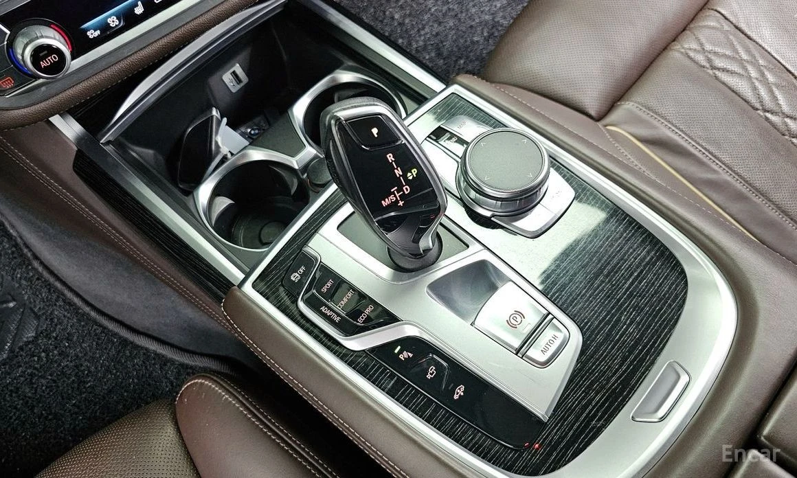 BMW 740  - изображение 9