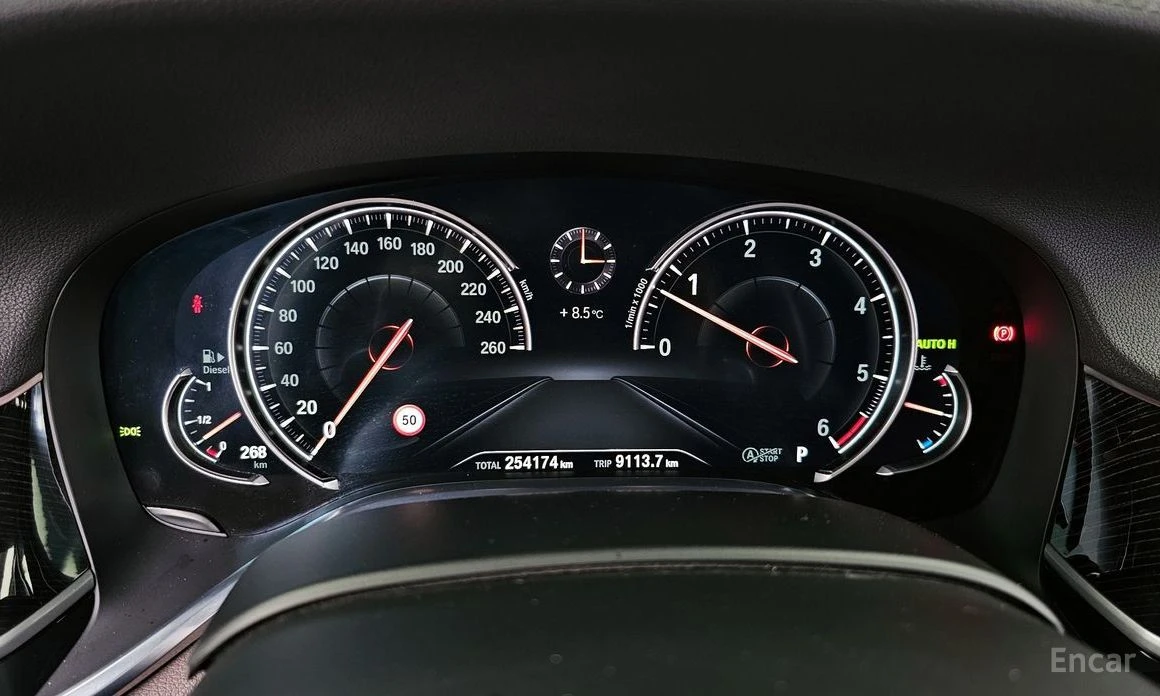 BMW 740  - изображение 8