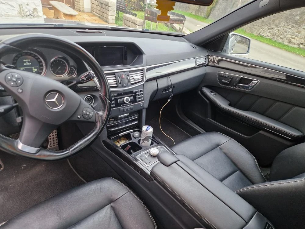 Mercedes-Benz E 350 Avangarade  - изображение 2