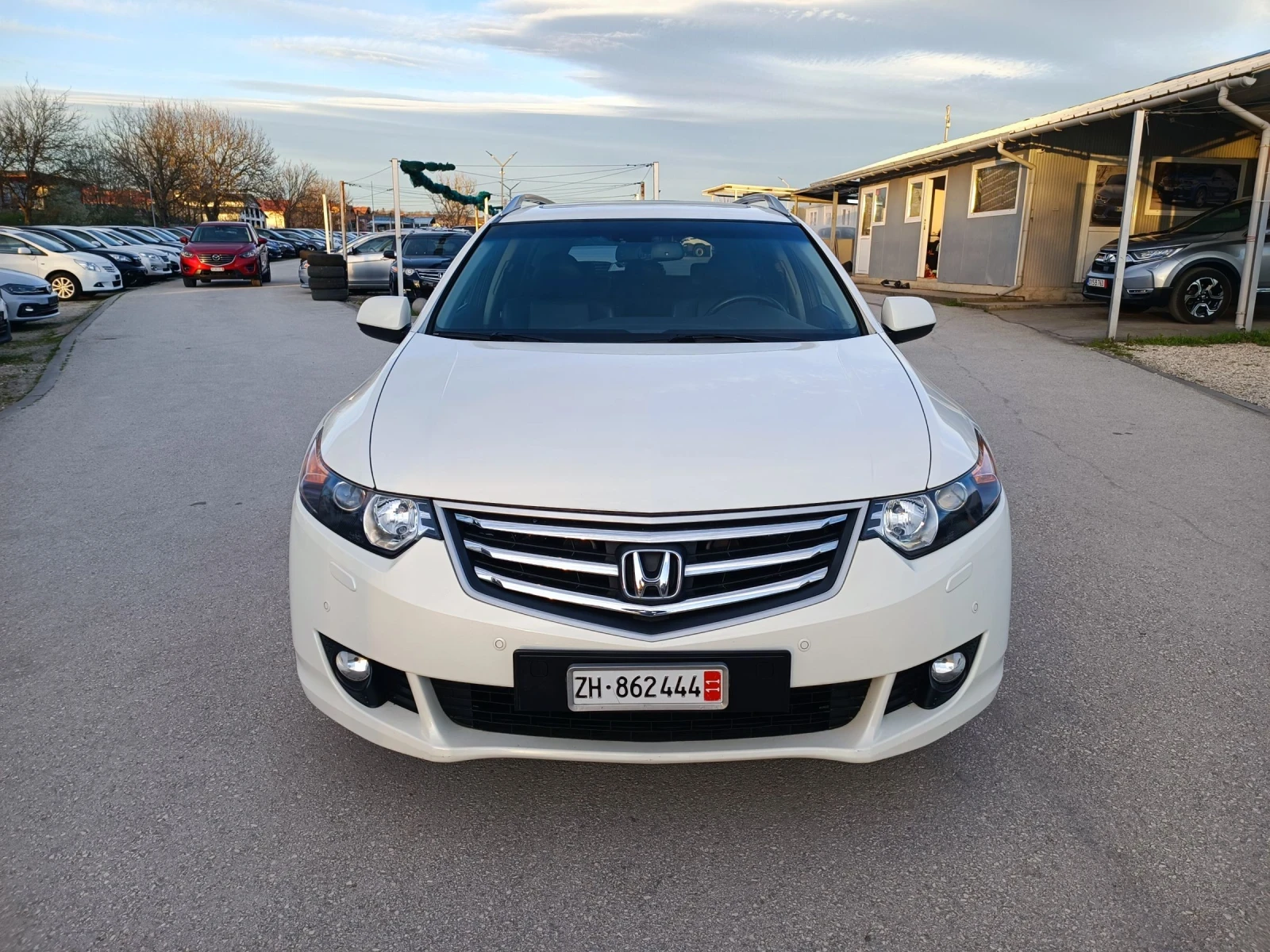 Honda Accord 2.4i-201кс-ШВЕЙЦАРИЯ-РЪЧКА-6ск
