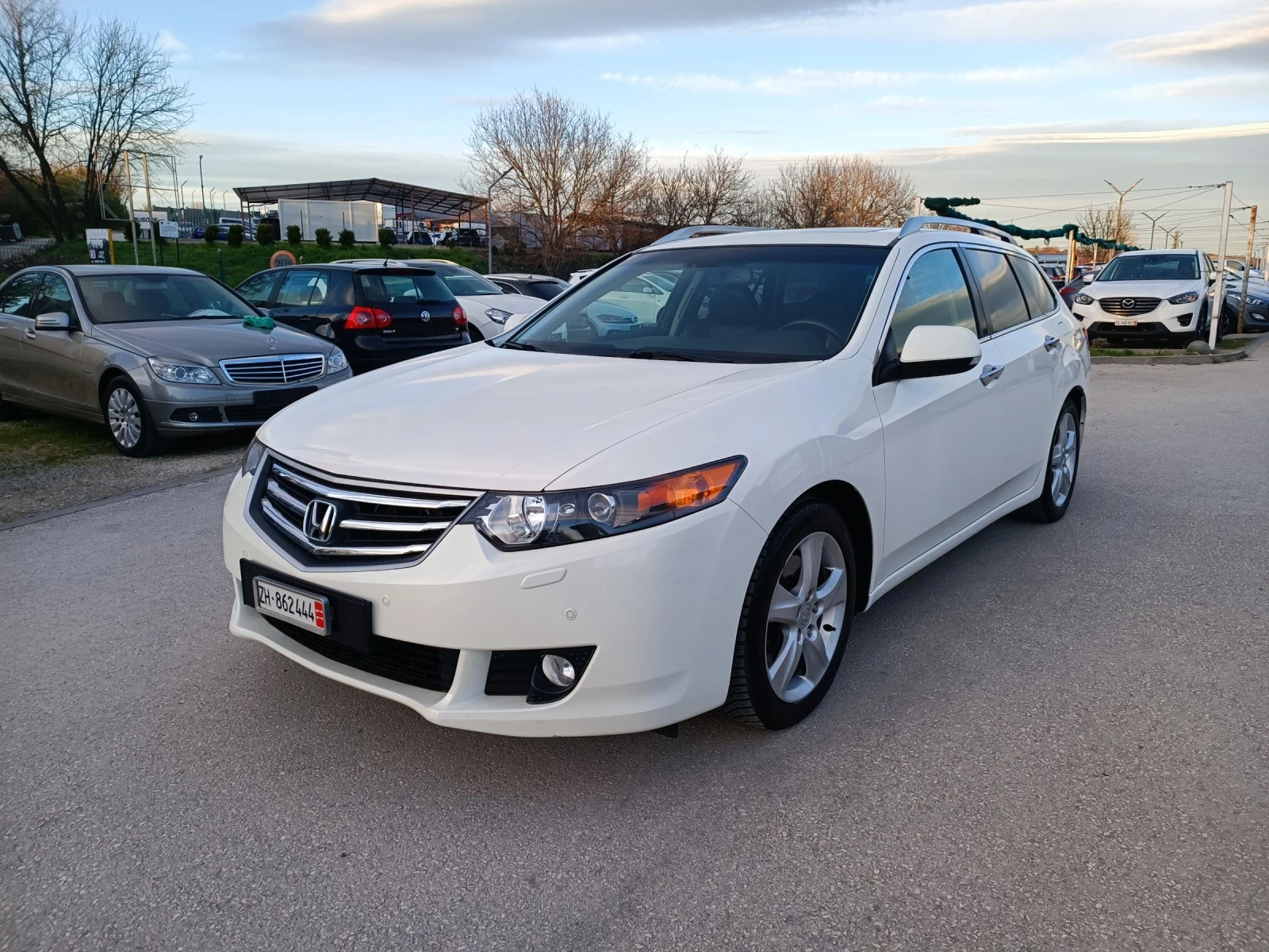 Honda Accord 2.4i-201кс-ШВЕЙЦАРИЯ-РЪЧКА-6ск, снимка 7 - Автомобили и джипове - 54128341