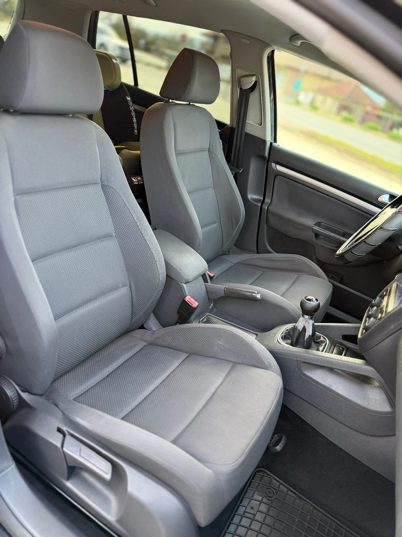 VW Golf 2.0 TDI 140 ����  | Mobile.bg � ����������� 10