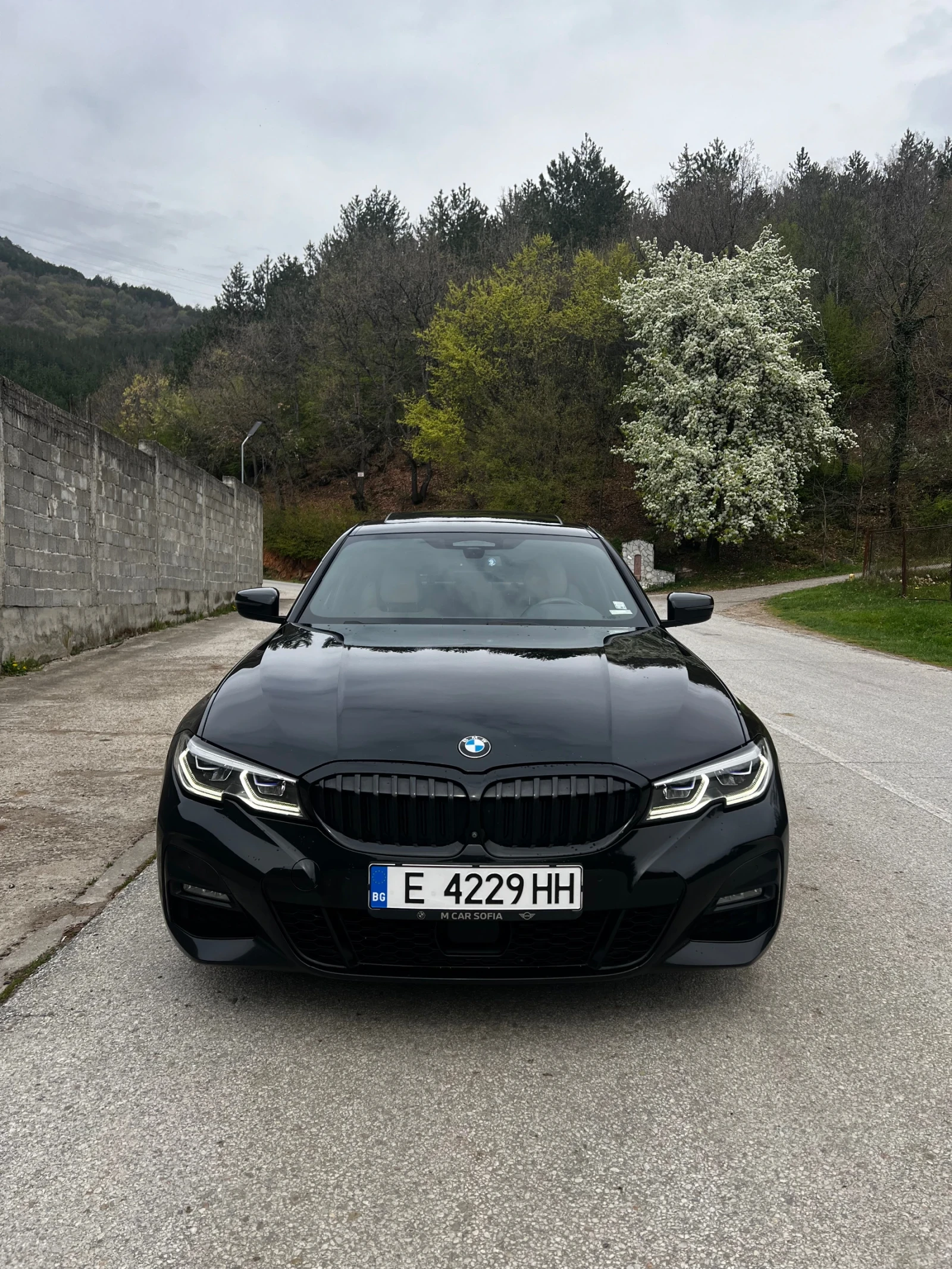 BMW 330 330i/M-pack/HK/360/LASER/DIST, снимка 16 - Автомобили и джипове - 54216038