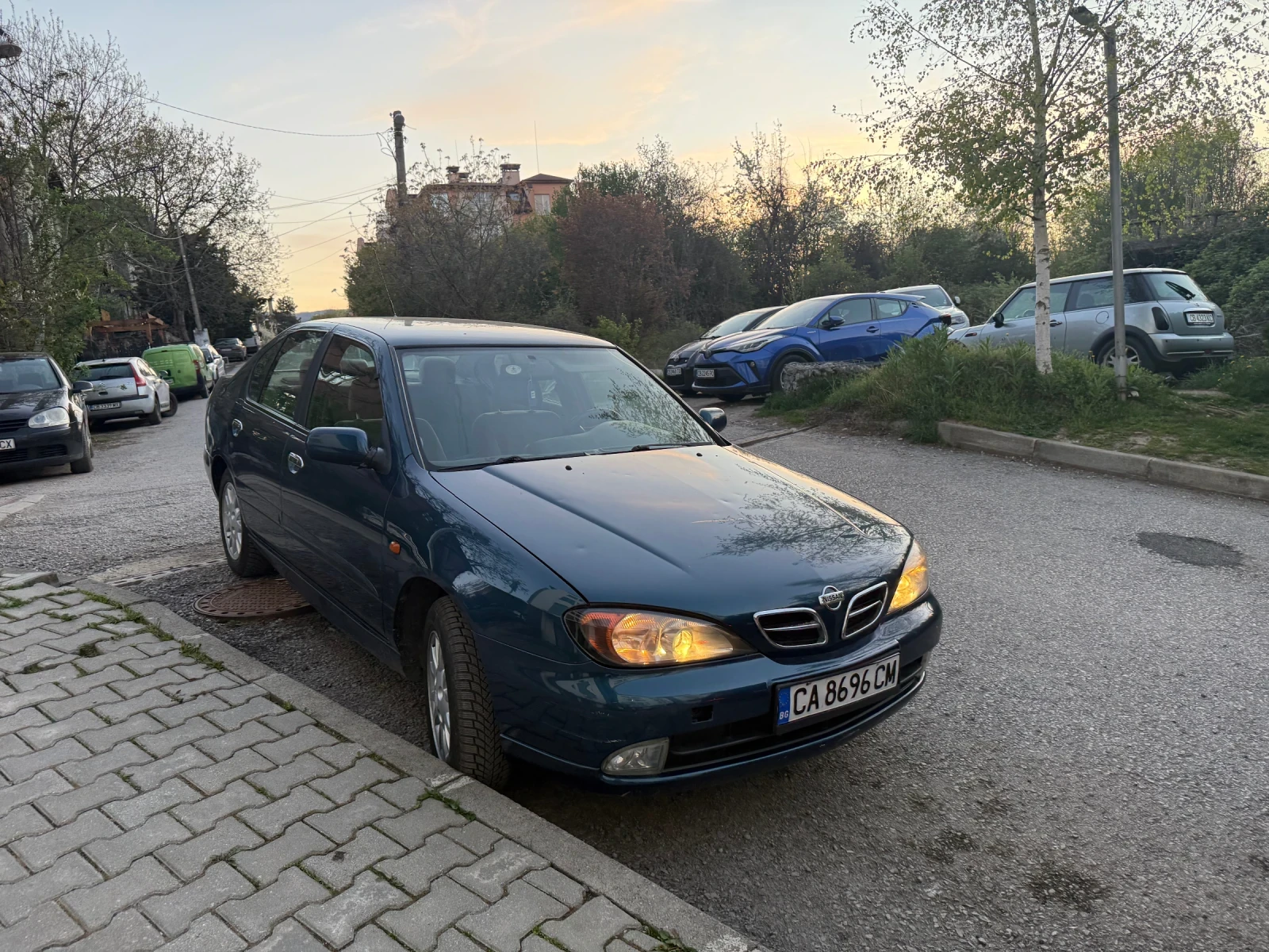 Nissan Primera 1.8i, снимка 6 - Автомобили и джипове - 54346496