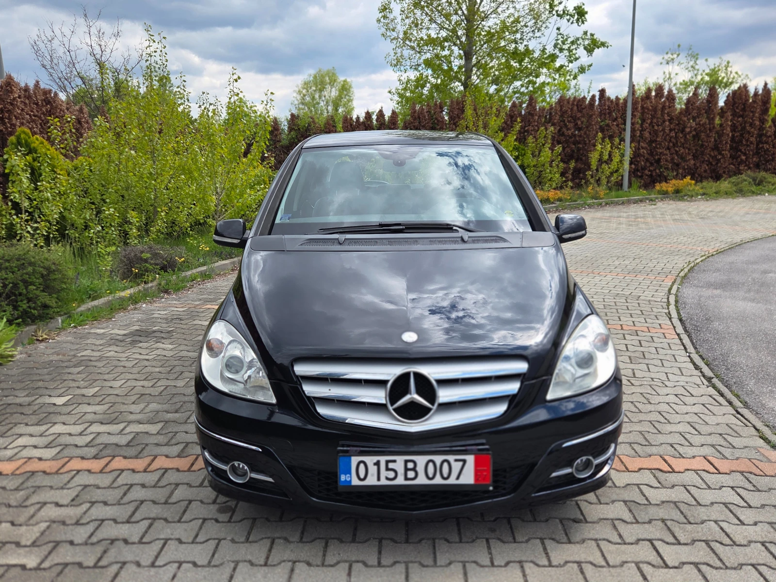 Mercedes-Benz B 200 CDI SPORT ОТЛИЧНА, снимка 2 - Автомобили и джипове - 54399128