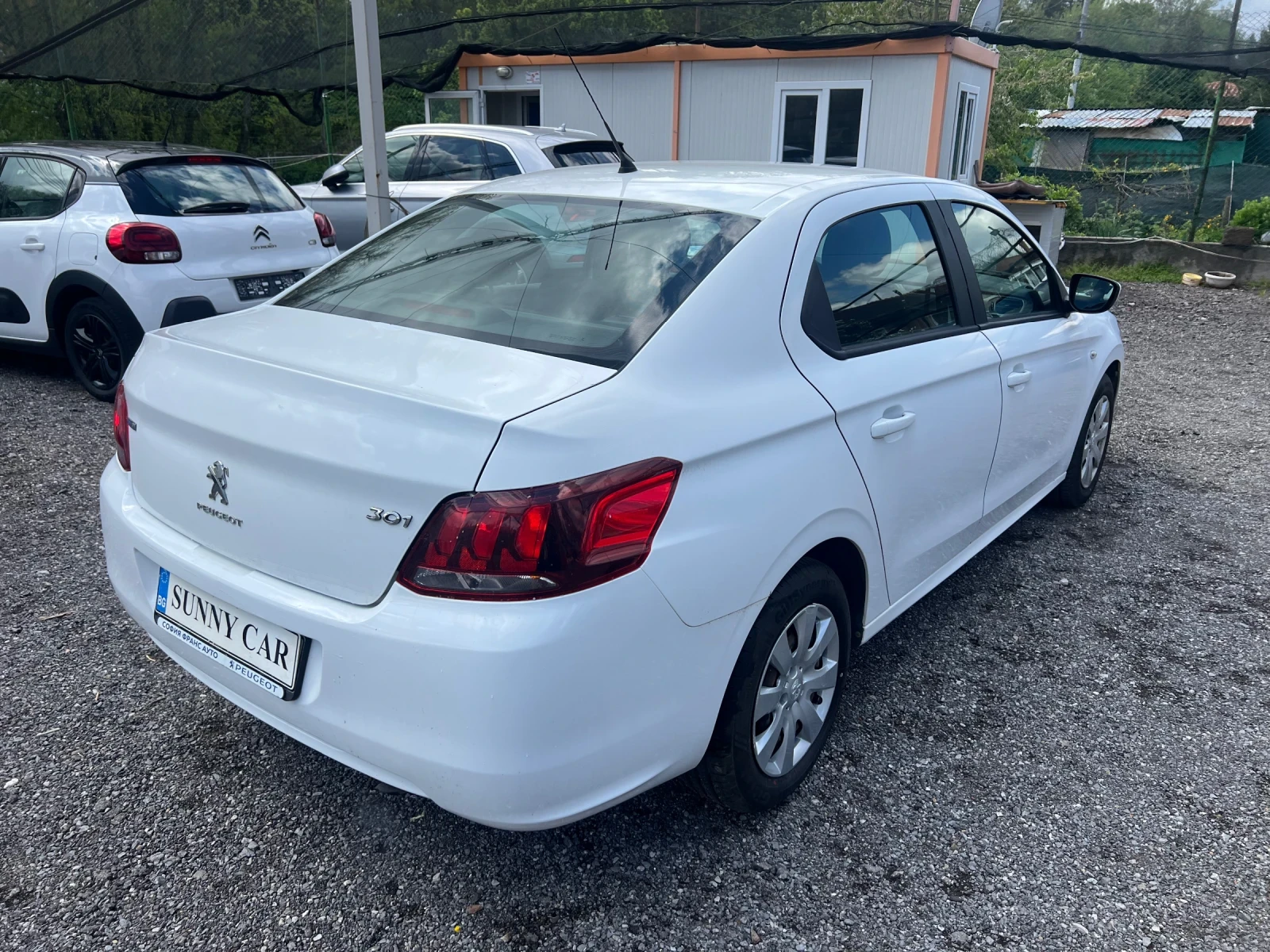 Peugeot 301 1.2 Фабрична газ, снимка 7 - Автомобили и джипове - 54565783