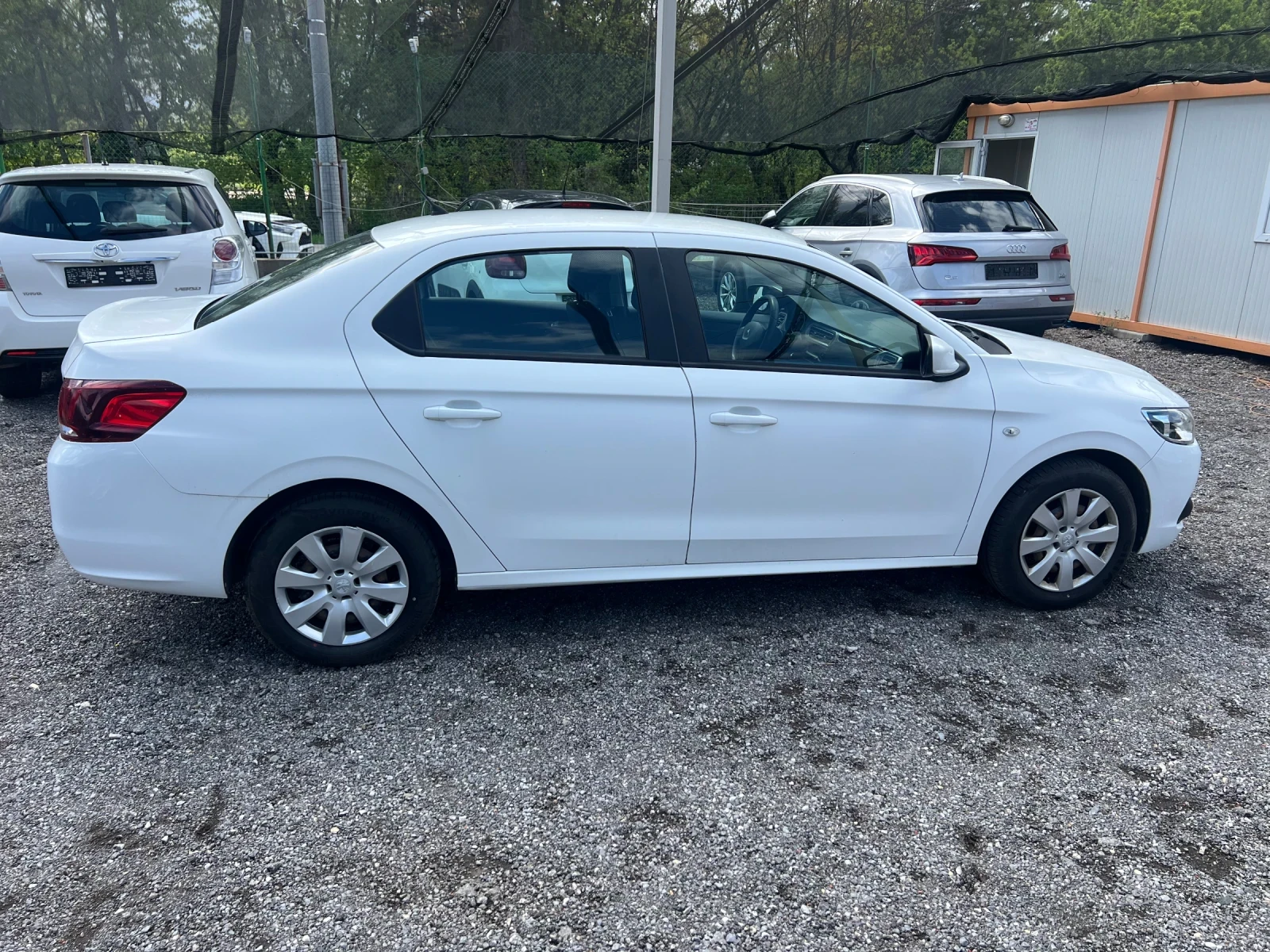 Peugeot 301 1.2 Фабрична газ, снимка 8 - Автомобили и джипове - 54565783