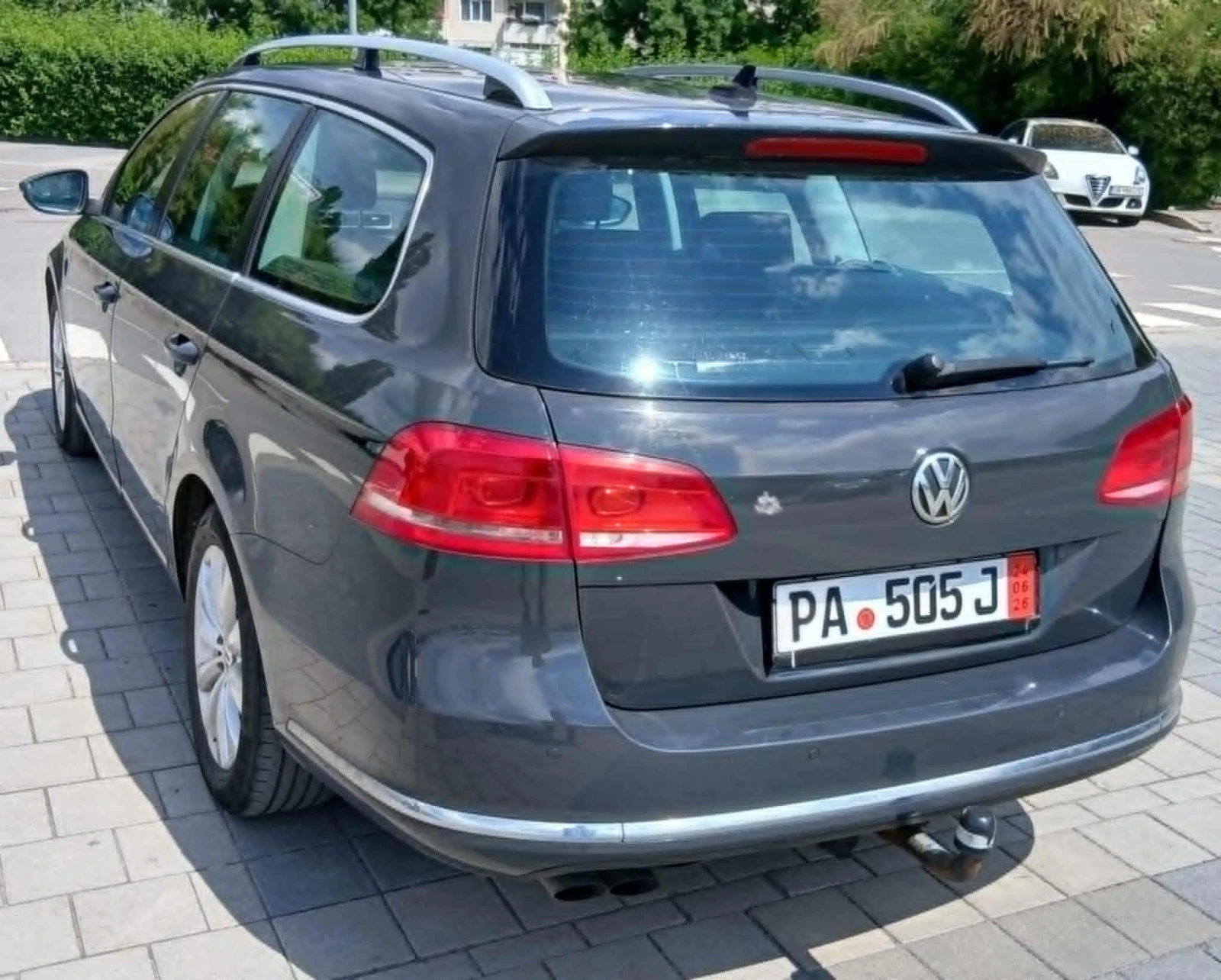 VW Passat 2.0 TDI, снимка 4 - Автомобили и джипове - 54966065