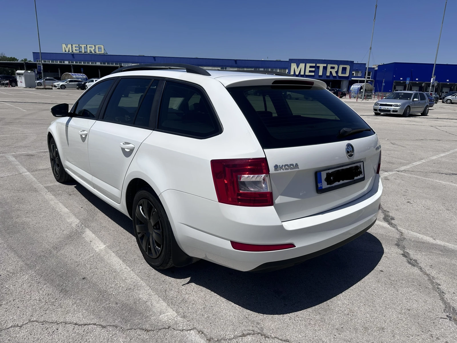 Skoda Octavia, снимка 4 - Автомобили и джипове - 55105348