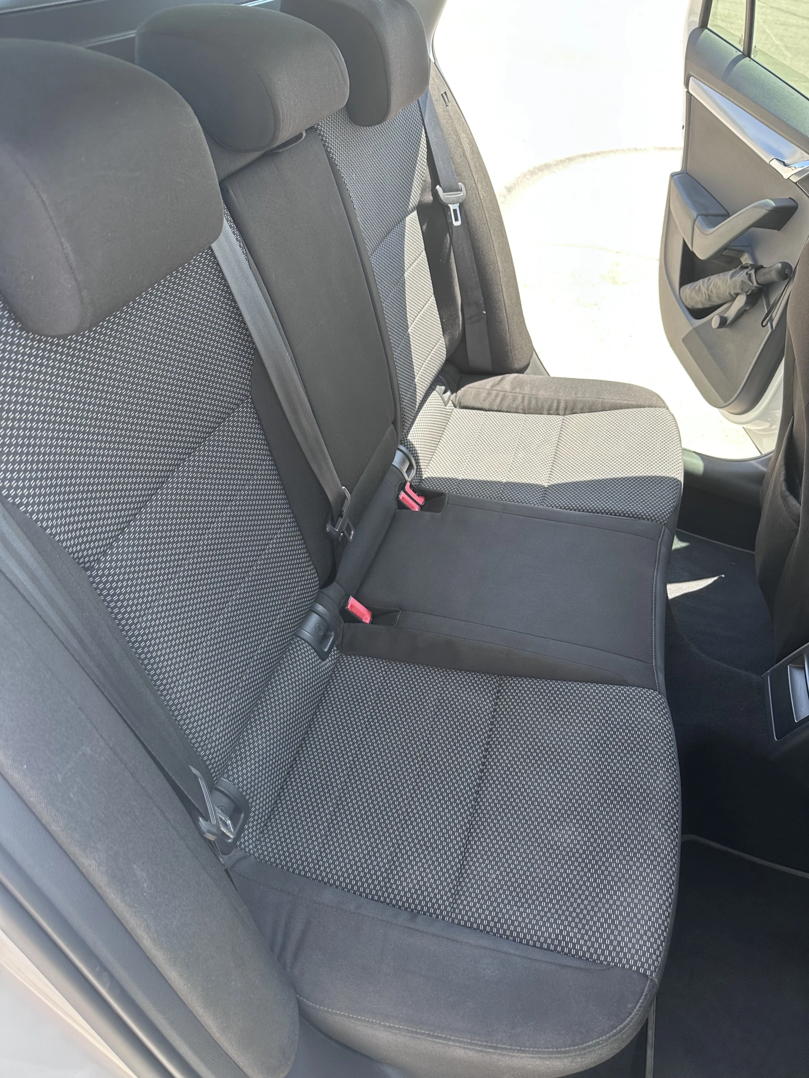 Skoda Octavia, снимка 14 - Автомобили и джипове - 55105348