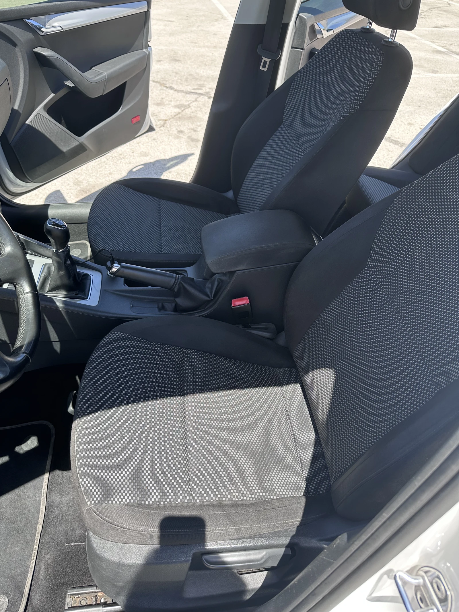 Skoda Octavia, снимка 13 - Автомобили и джипове - 55105348