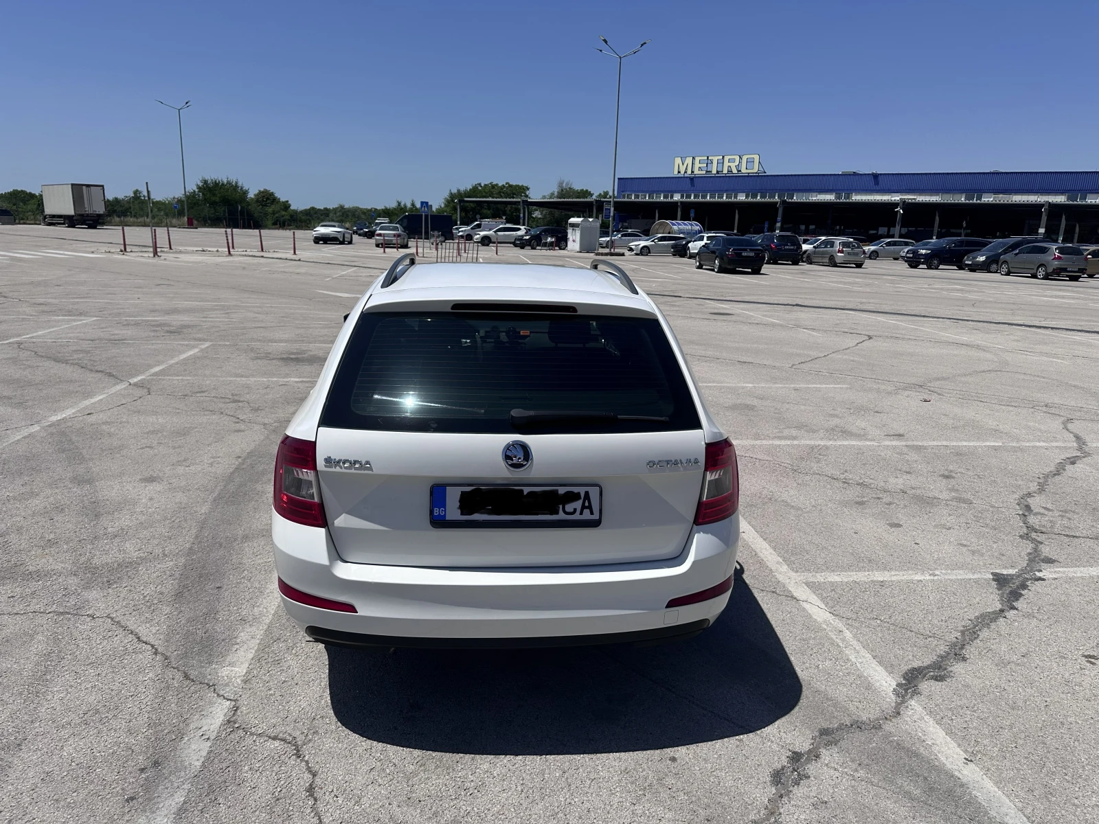 Skoda Octavia, снимка 5 - Автомобили и джипове - 55105348