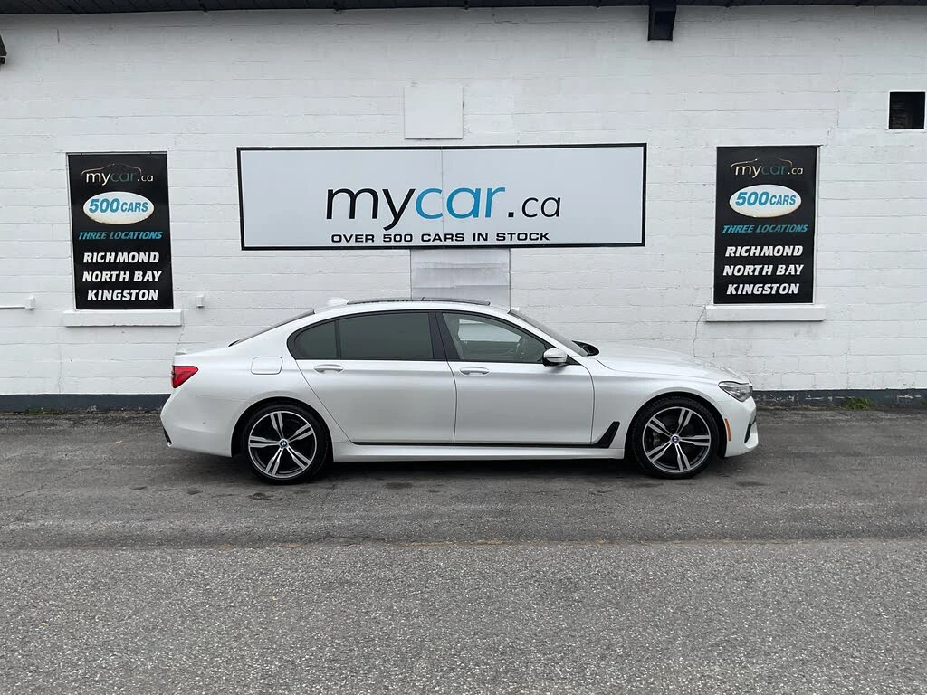 BMW 750 LI /HEAD UP/360/EKPAHИ/FIRST CLASS/PANO, снимка 3 - Автомобили и джипове - 55118523