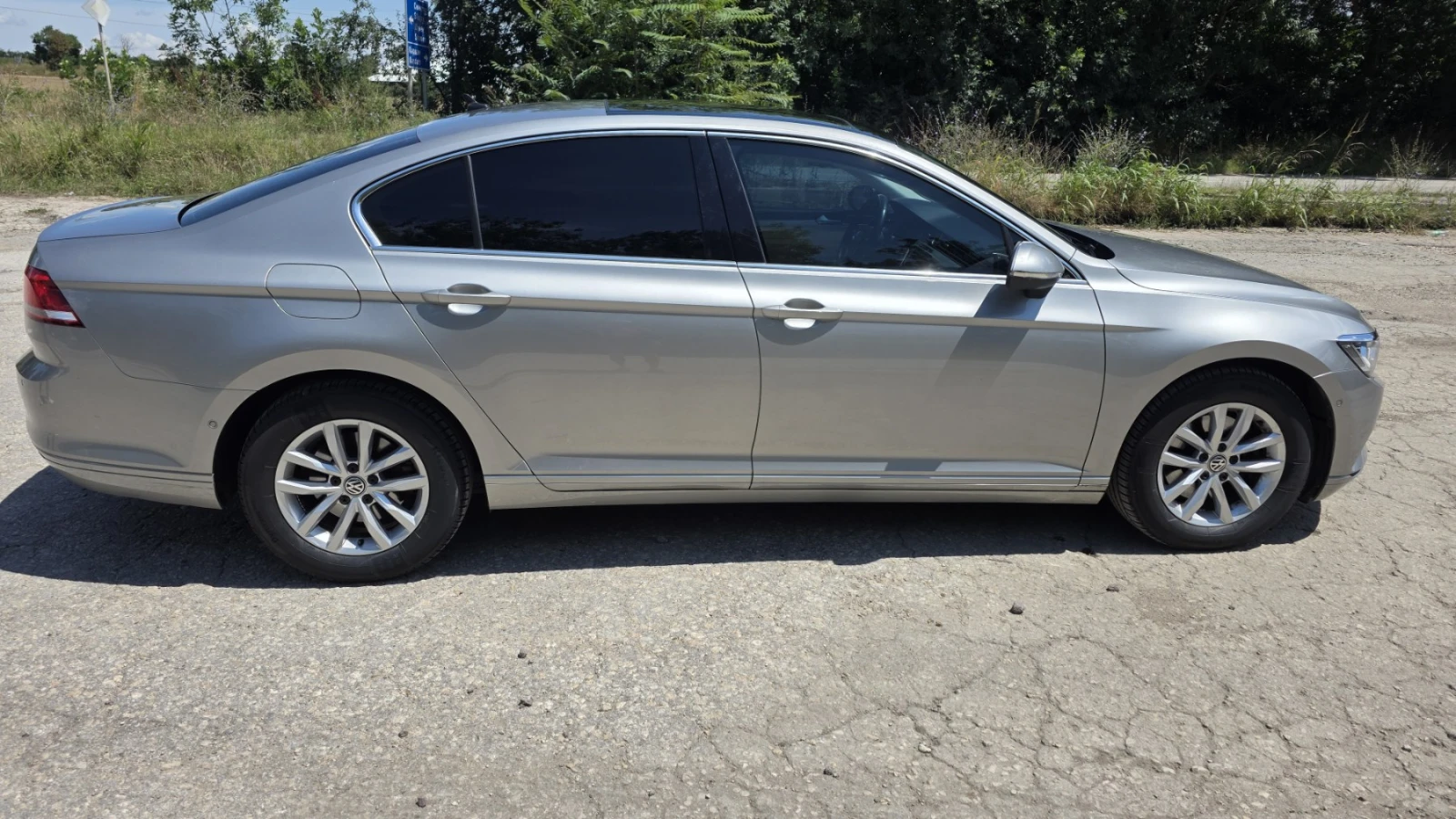 VW Passat, снимка 3 - Автомобили и джипове - 55424859