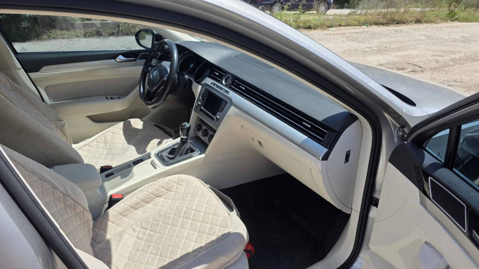 VW Passat, снимка 7 - Автомобили и джипове - 55424859