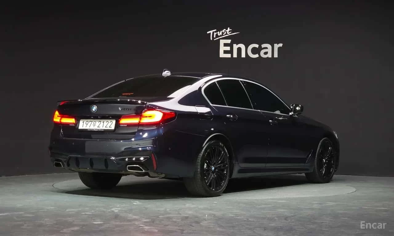 BMW 540 * 540i xDrive M Sport Plus * ЦЕНА ДО БГ, снимка 2 - Автомобили и джипове - 55709230