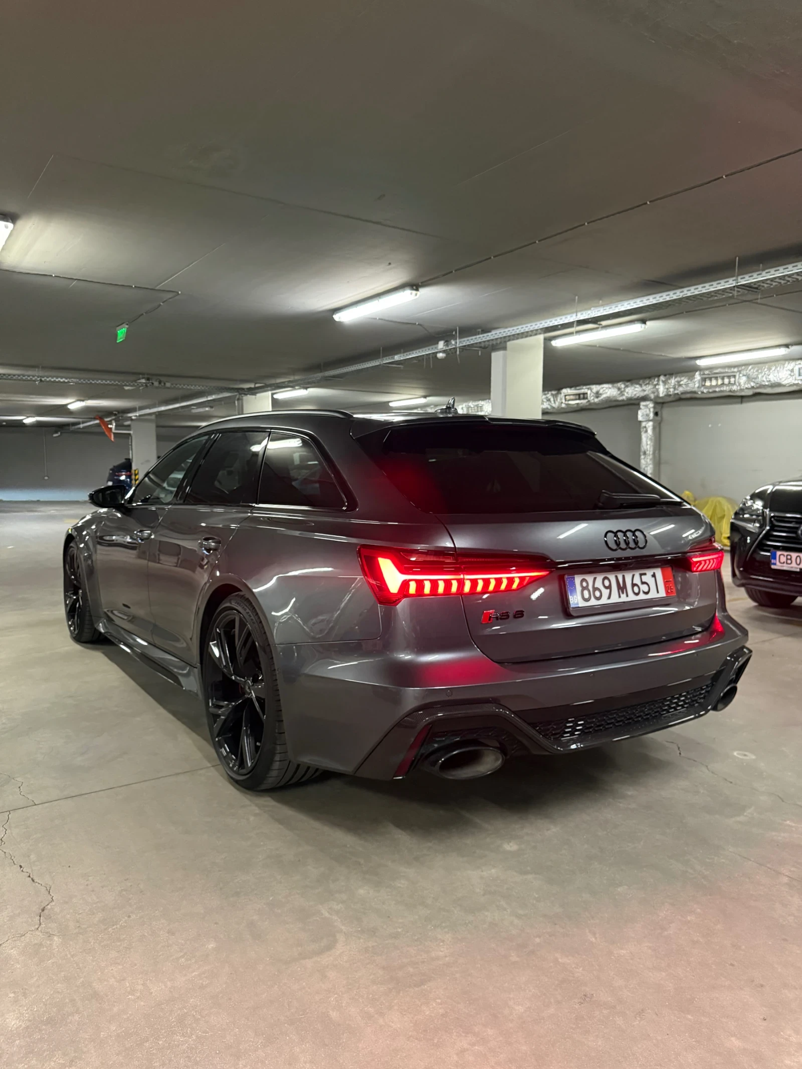 Audi Rs6, снимка 4 - Автомобили и джипове - 55845526