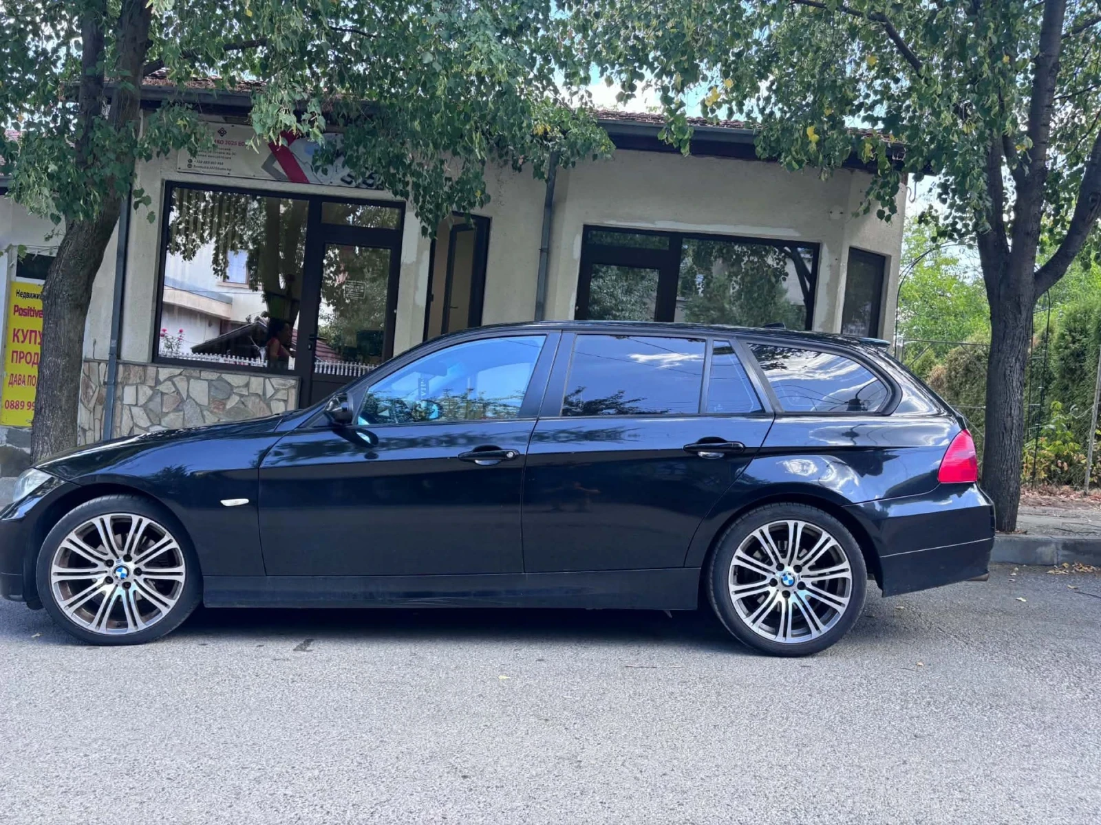 BMW 320 E91 2.0d, снимка 7 - Автомобили и джипове - 55855801