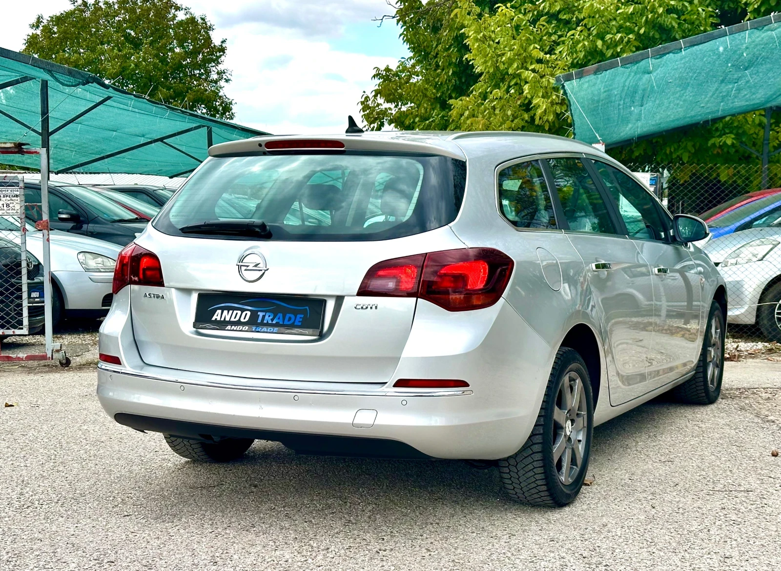 Opel Astra 1.7 CDTI, снимка 7 - Автомобили и джипове - 56311903