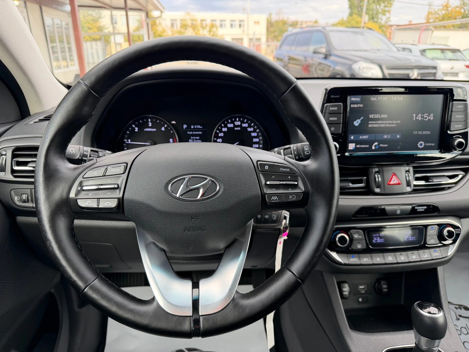 Hyundai I30 1.6CRDI 116�.� Facelift | Mobile.bg � ����������� 10