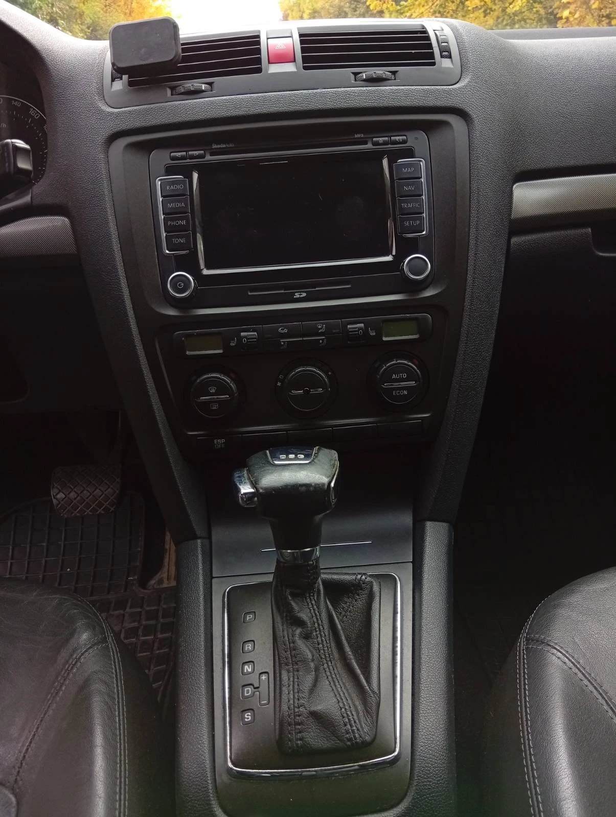 Skoda Octavia, снимка 15 - Автомобили и джипове - 56549572